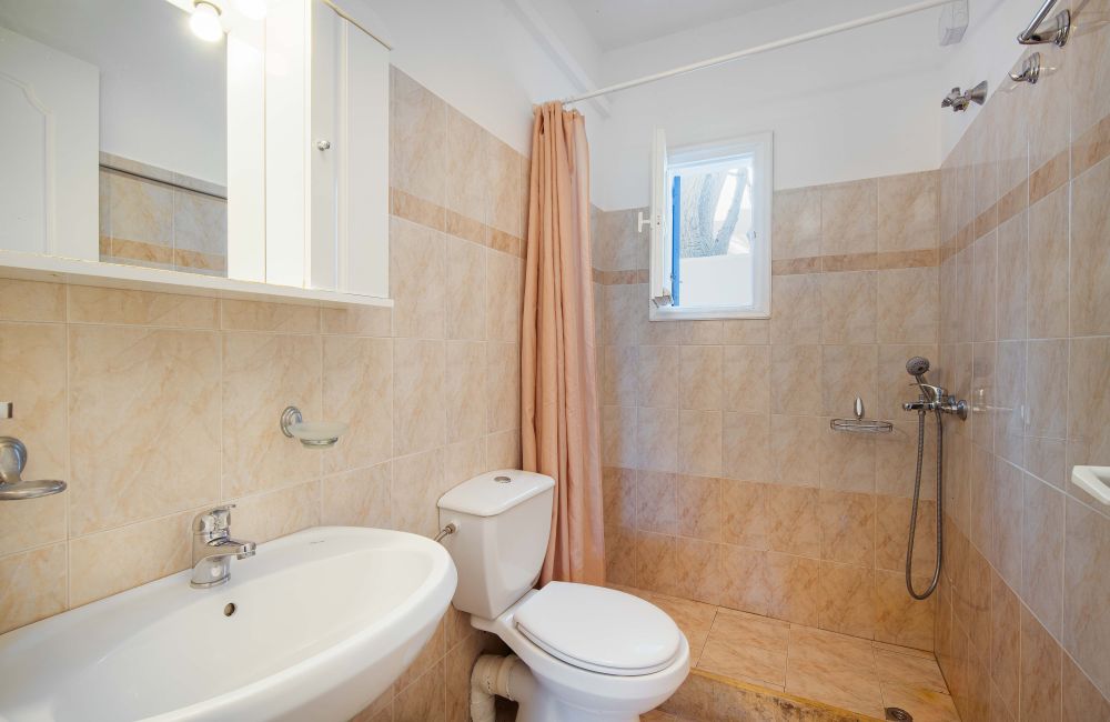 Coralli Apartments με θέα κήπο. Διακοπές στη Σέριφο Καταλύματα με δυνατότητα φιλοξενίας έως 5 ατόμων