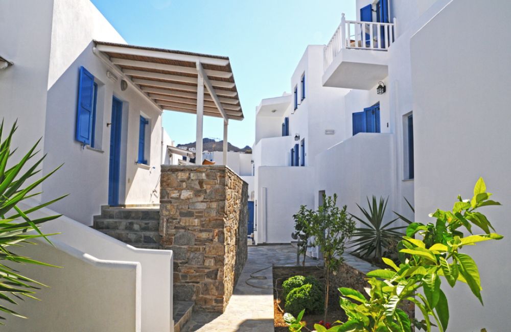 Coralli Serifos Apartments - Garden View up to 5 guests